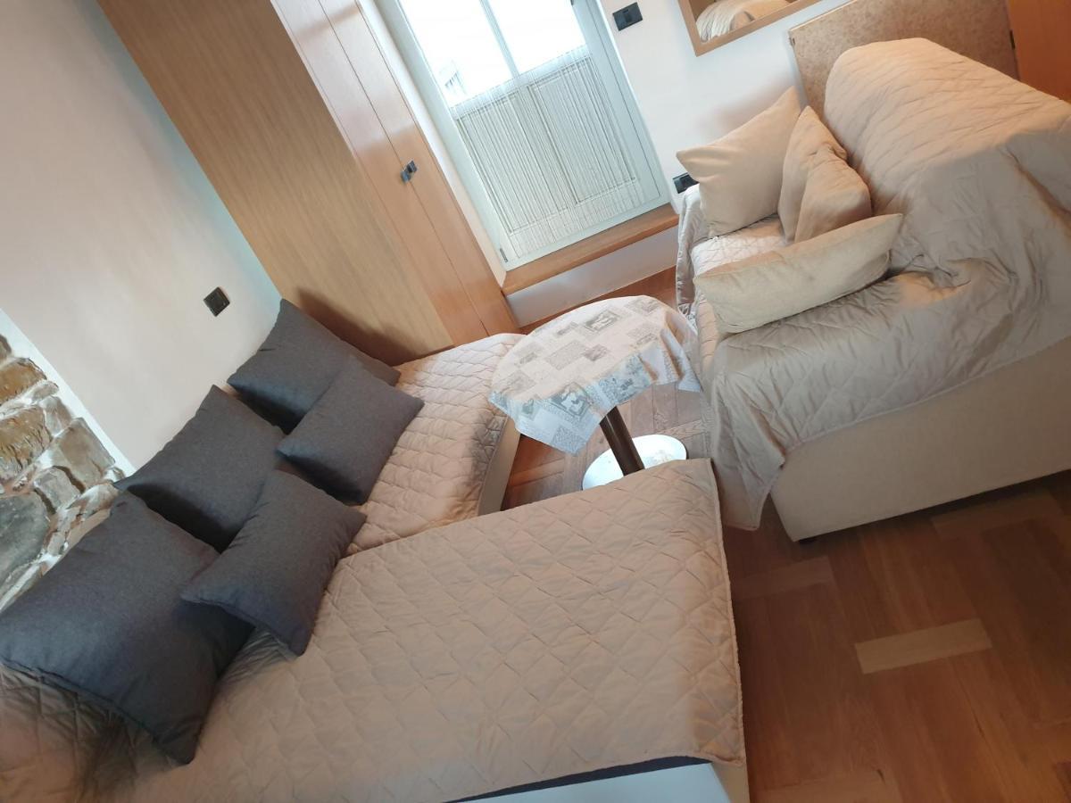 Smartno Apartmaji Sobe Josko Eksteriør bilde